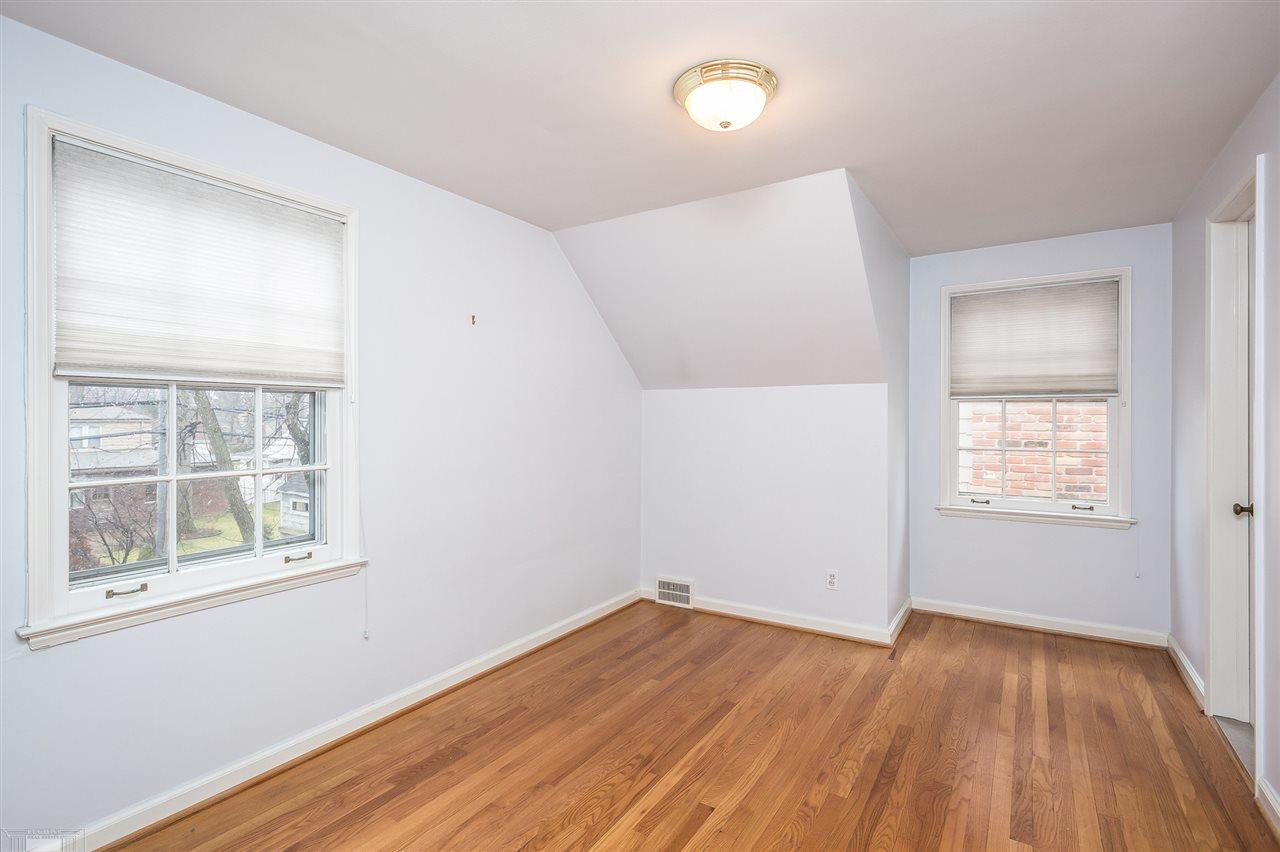 1630 Oxford Road Grosse Pointe Woods, MI 48236 - Photo 30 of 50