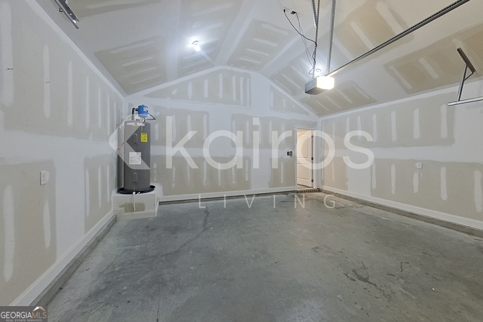 228 Western Red Cedar Drive Springfield, GA 31329 - Photo 24 of 27 a view of an empty room