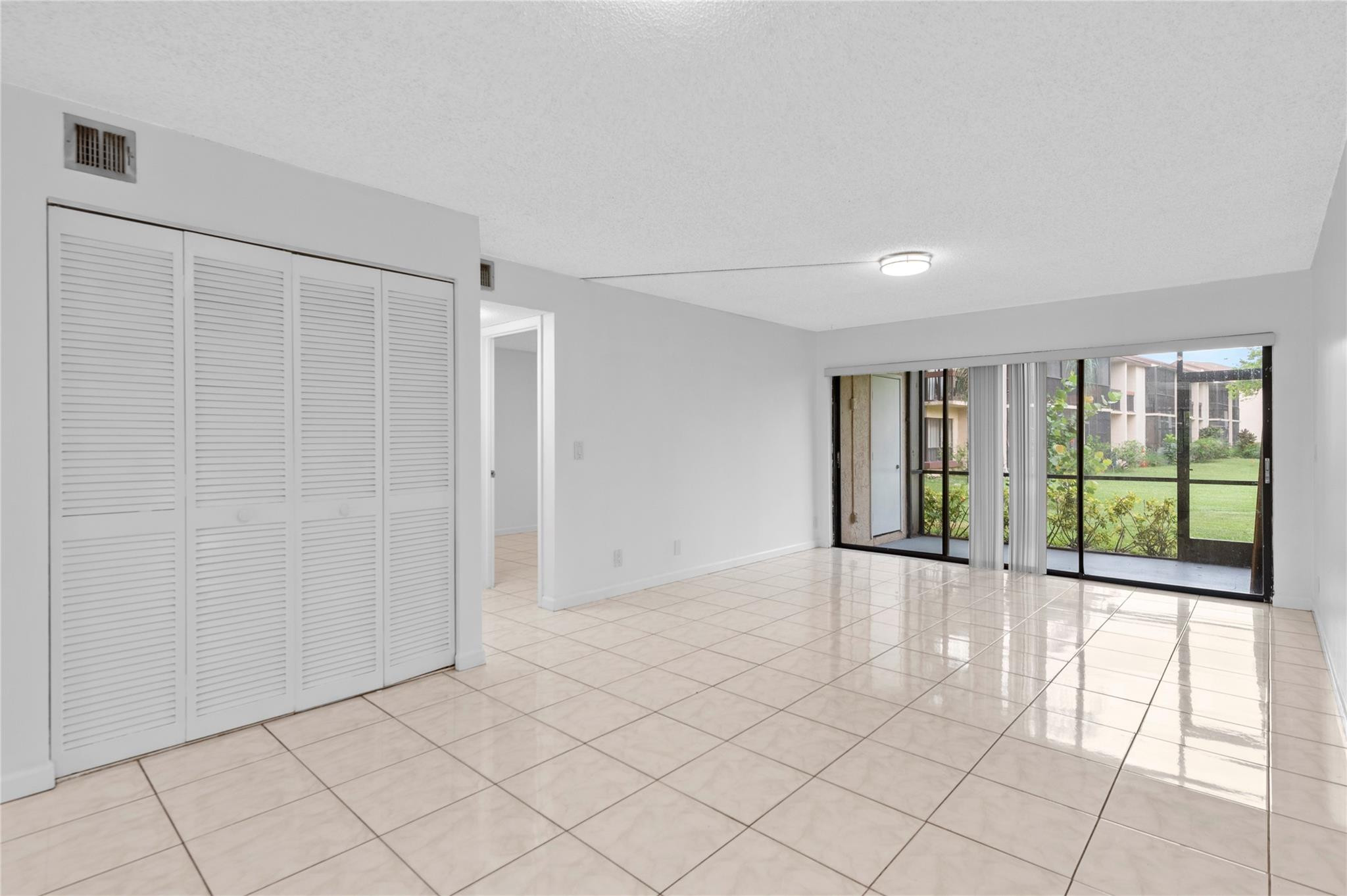 2355 Southwest 15th Street, Unit 75 Deerfield Beach, FL 33442 - Photo 21 of 27 Photo 21