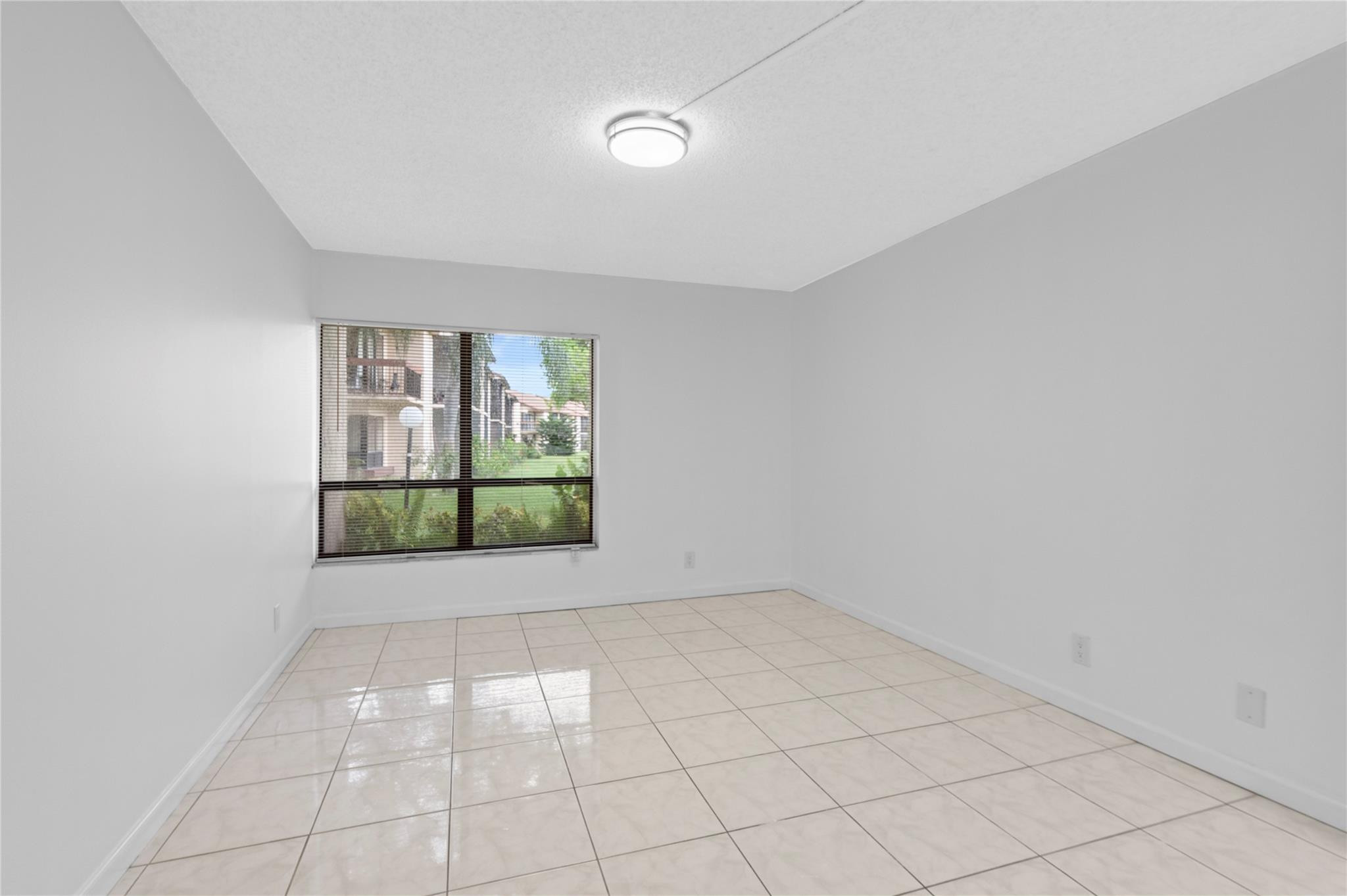 2355 Southwest 15th Street, Unit 75 Deerfield Beach, FL 33442 - Photo 10 of 27 Photo 10