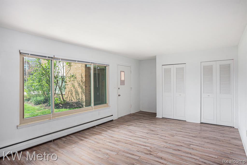 2859 East Maple Road, Unit 3 Birmingham, MI 48009 - Photo 7 of 15