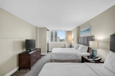 $135,000 | 2670 East Sunrise Boulevard, Unit 1005, Fort Lauderdale, FL 33304