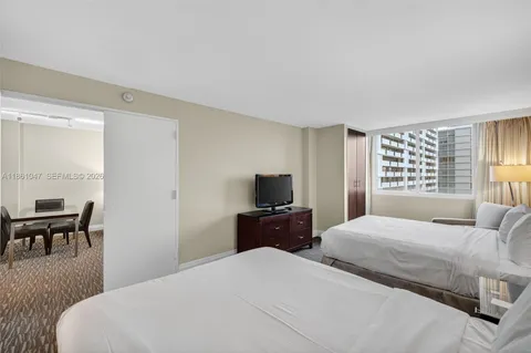 $135,000 | 2670 East Sunrise Boulevard, Unit 1005, Fort Lauderdale, FL 33304