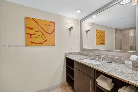 $135,000 | 2670 East Sunrise Boulevard, Unit 1005, Fort Lauderdale, FL 33304