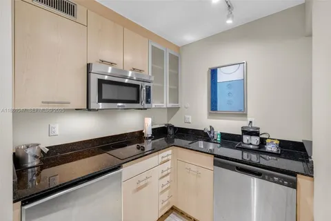 $135,000 | 2670 East Sunrise Boulevard, Unit 1005, Fort Lauderdale, FL 33304