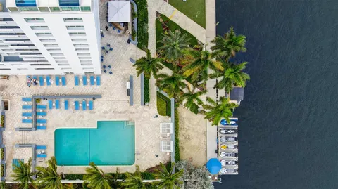 $135,000 | 2670 East Sunrise Boulevard, Unit 1005, Fort Lauderdale, FL 33304