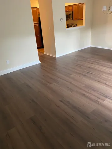 $2,550 | 5 Brigade Court, Bedminster, NJ 07921