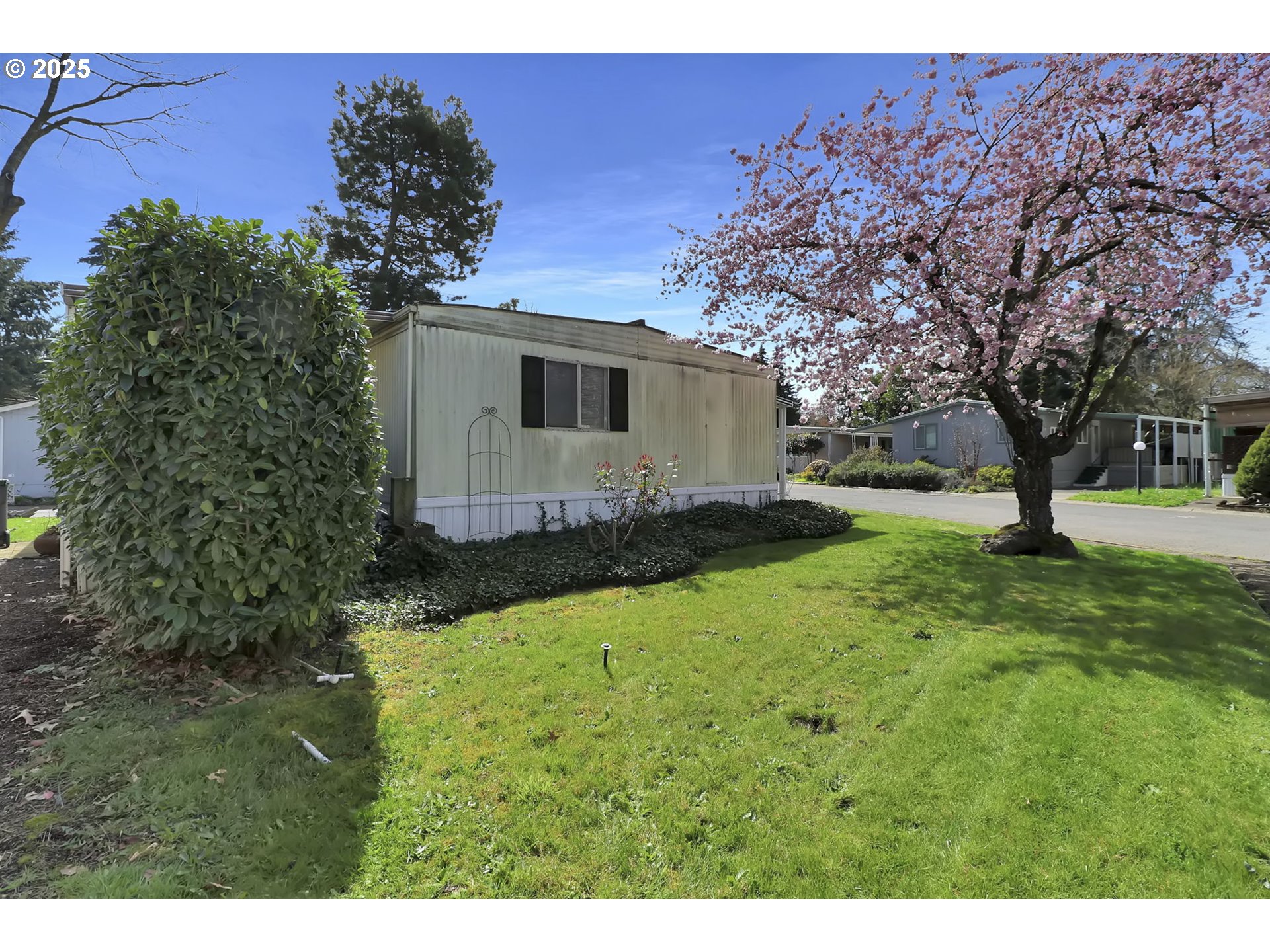 1475 Green Acres Road, Unit 146 Eugene, OR 97408 - Photo 26 of 29