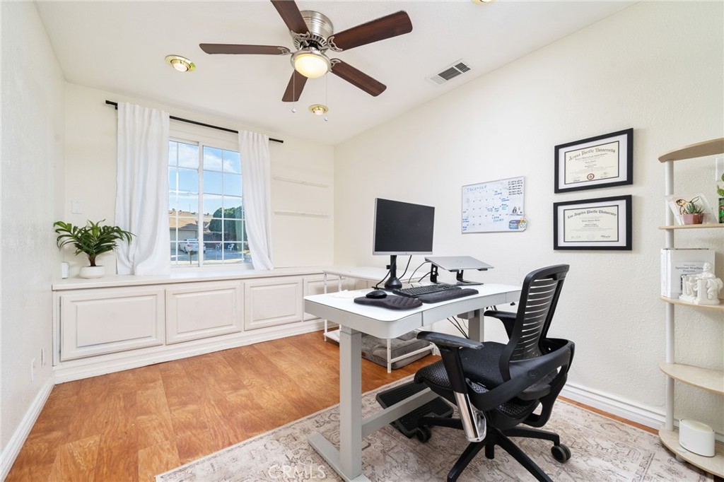 3282 Gallion Circle Riverside, CA 92503 - Photo 24 of 38 Optional 4th bedroom/flex room