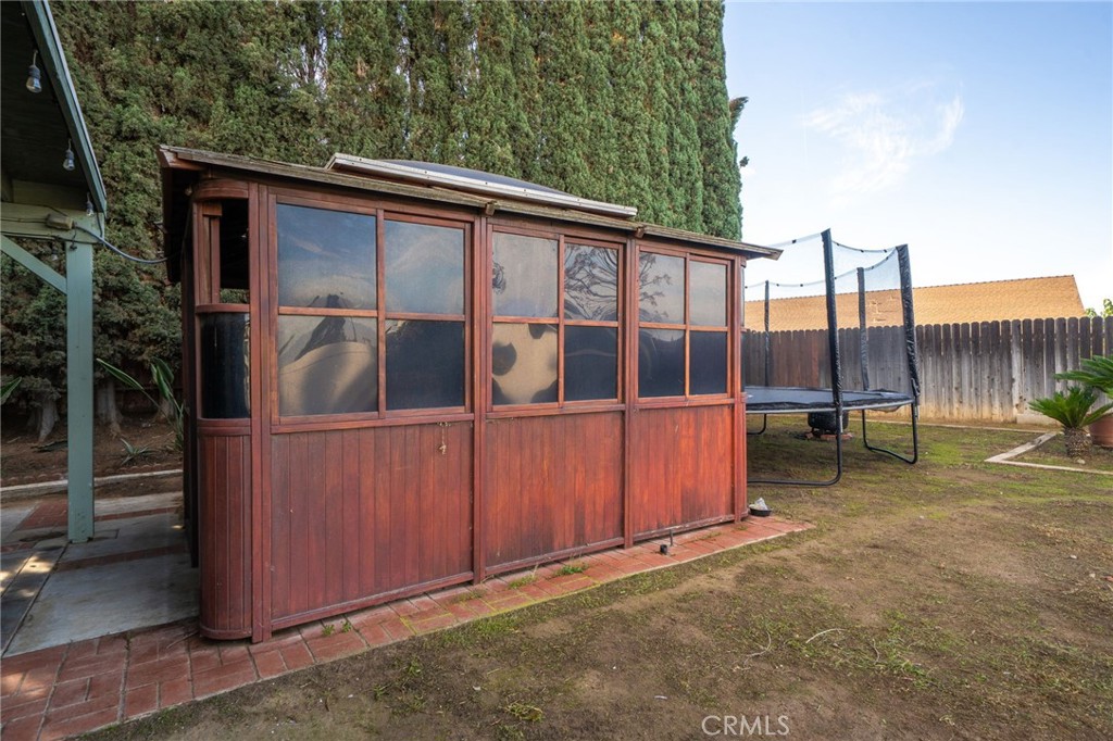 3282 Gallion Circle Riverside, CA 92503 - Photo 31 of 38 Backyard