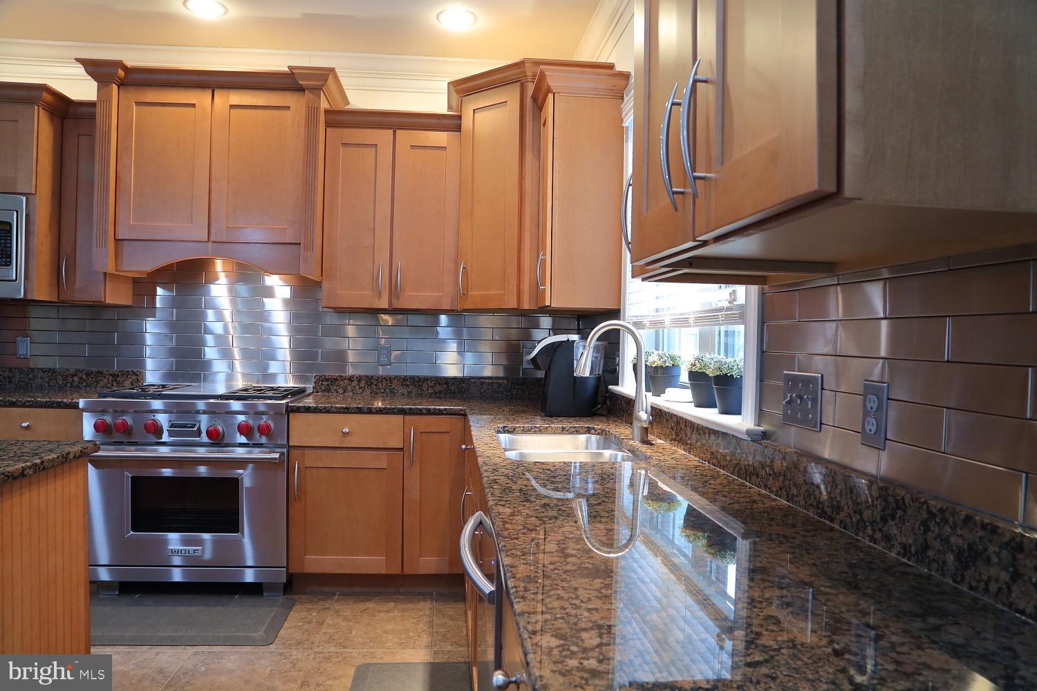 617 Integrity Drive Lititz, PA 17543 - Photo 22 of 46 Kitchen, Granite Countertops