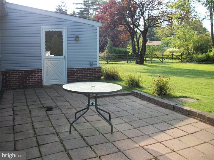 511 Winding Way Exton, PA 19341 - Photo 22 of 22 Patio