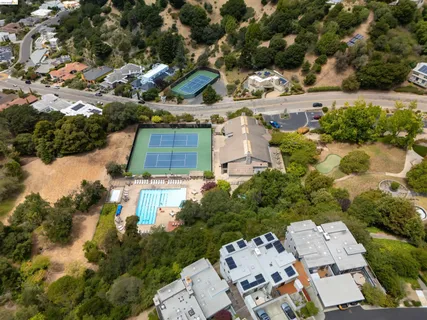 $1,098,000 | 3 Windward Hill, Oakland, CA 94618