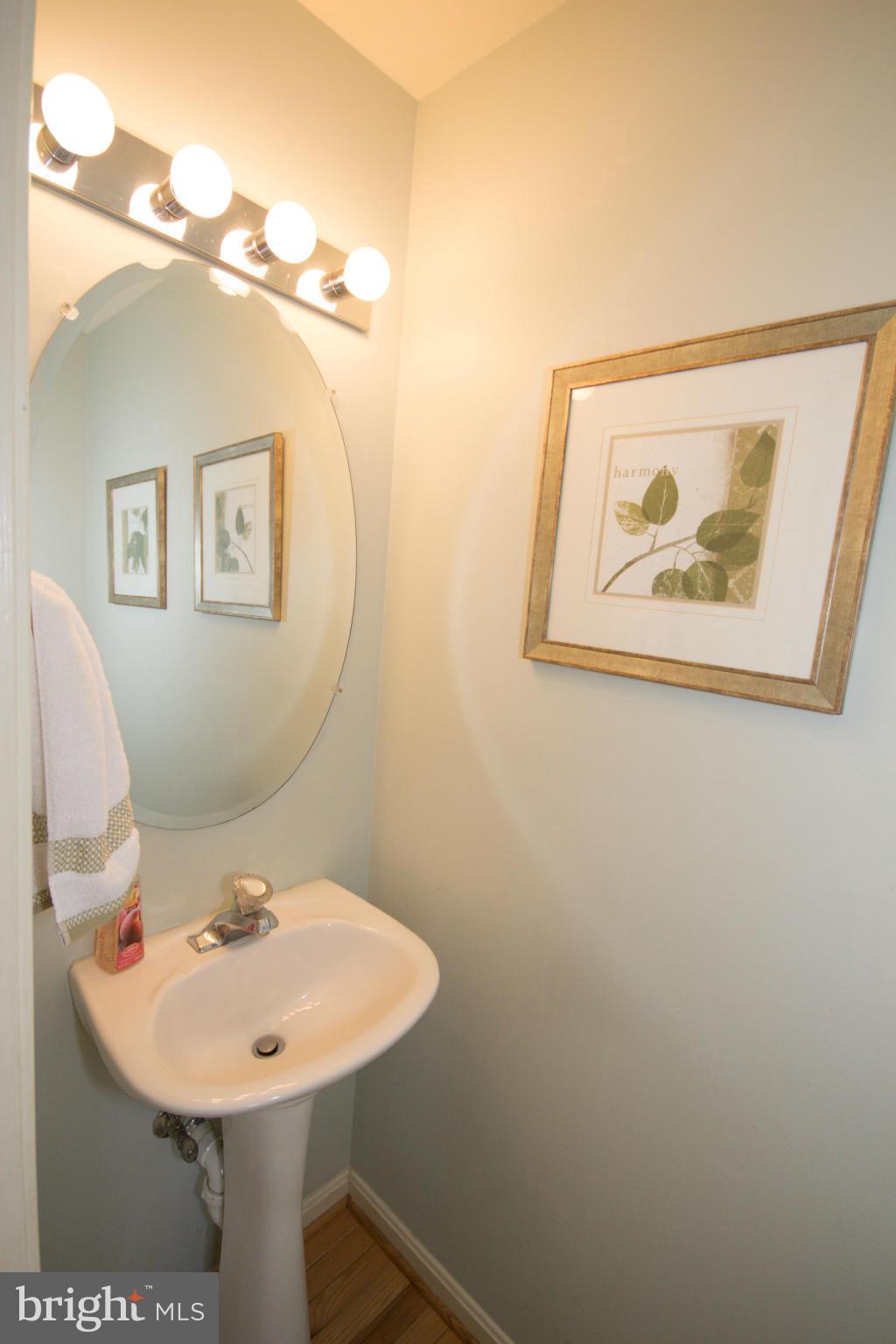 209 Byfield Road Westminster, MD 21157 - Photo 12 of 30 1/2 bath