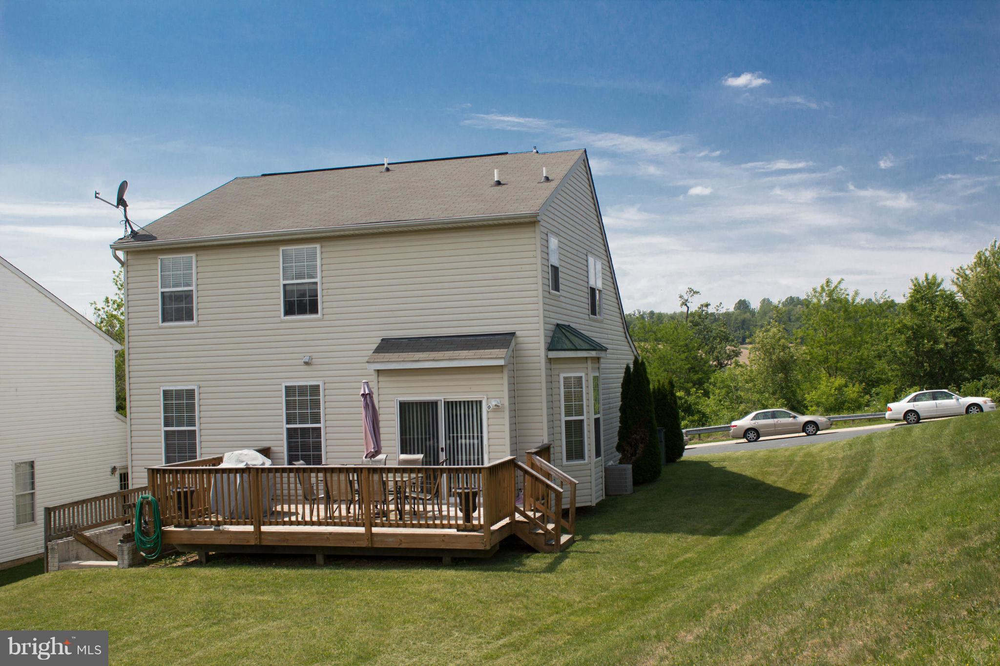 209 Byfield Road Westminster, MD 21157 - Photo 29 of 30 Exterior (Rear)