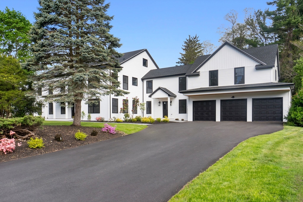 6 Robandy Road Andover, MA 01810 - Photo 1 of 42 Gallery Image 1