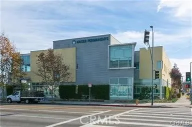 $3,750 | 622 West 85th Street, Unit 1/2, Los Angeles, CA 90044