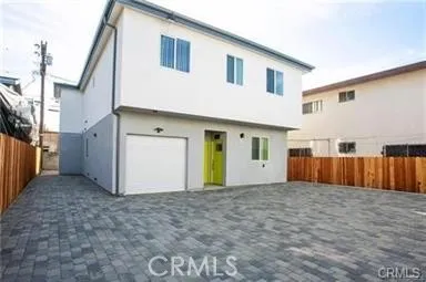 $3,750 | 622 West 85th Street, Unit 1/2, Los Angeles, CA 90044