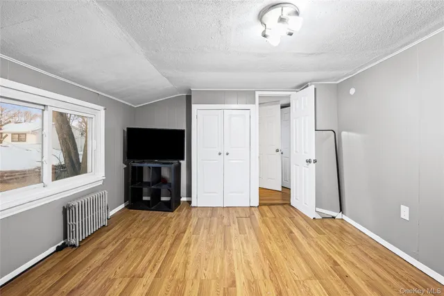 $489,000 | 136 North Delaware Avenue, Lindenhurst, NY 11757