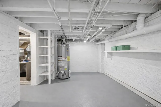 $489,000 | 136 North Delaware Avenue, Lindenhurst, NY 11757