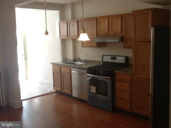 1605 D Street Northeast Washington, DC 20002 - Photo 22 of 28 Kitchen