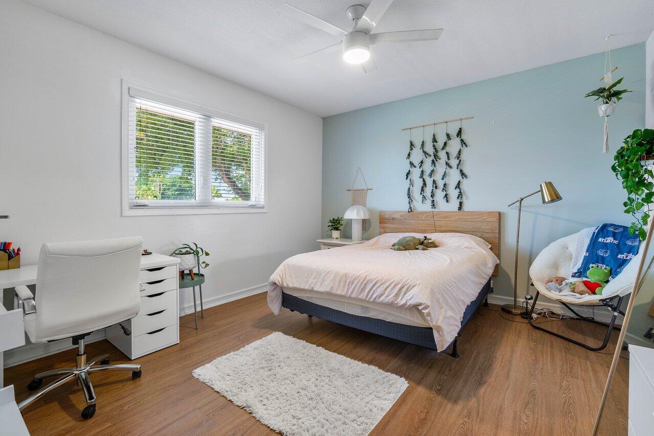7939 Mandarin Drive Boca Raton, FL 33433 - Photo 31 of 51 Bedroom upstairs