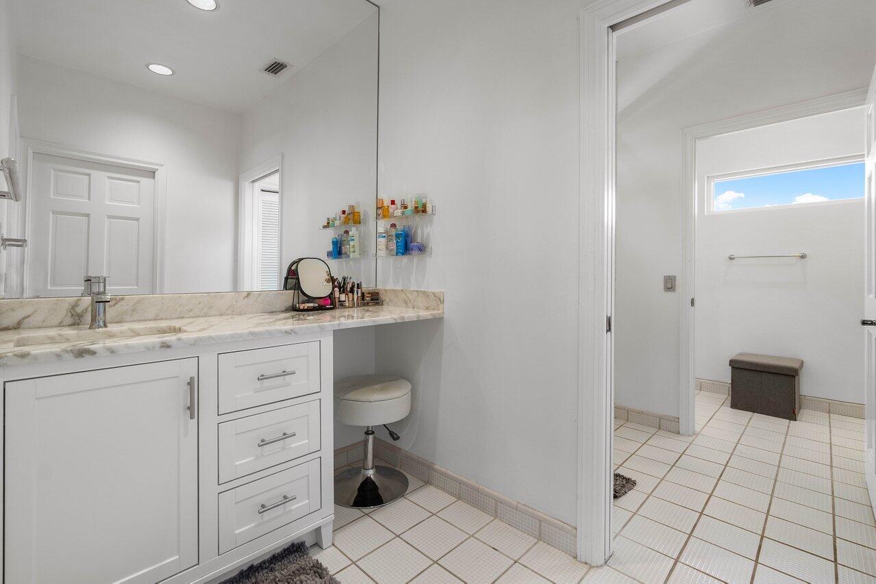 7939 Mandarin Drive Boca Raton, FL 33433 - Photo 36 of 51 upstairs bathroom