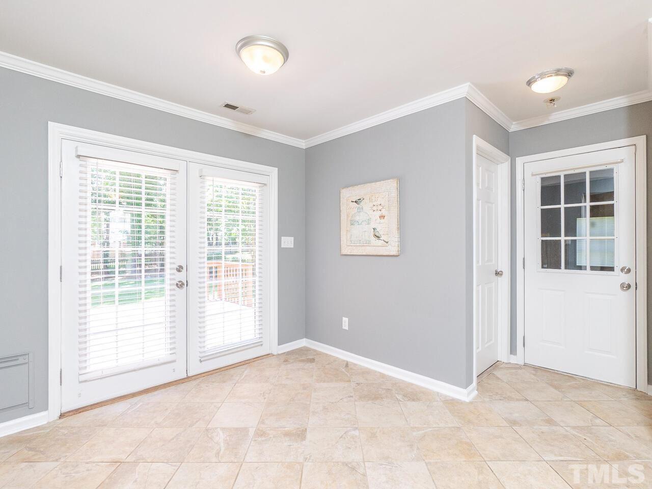 9405 Dawnshire Road Raleigh, NC 27615 - Photo 8 of 25