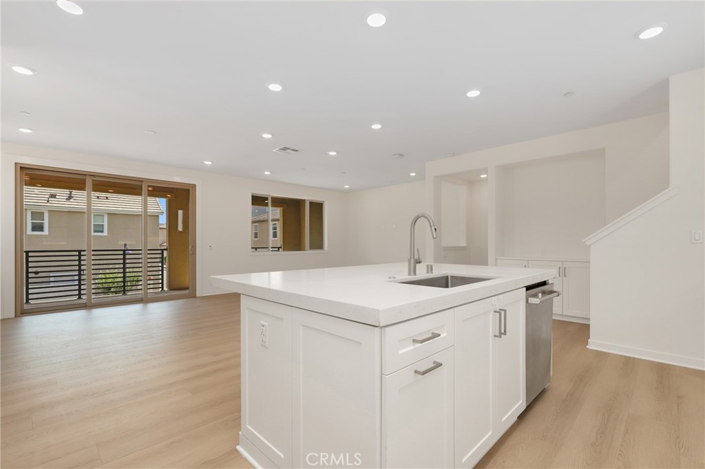 306 Chorus Irvine, CA 92618 - Photo 11 of 42