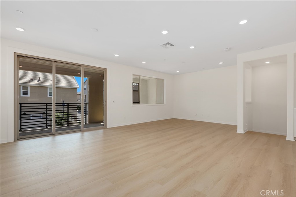 306 Chorus Irvine, CA 92618 - Photo 3 of 42