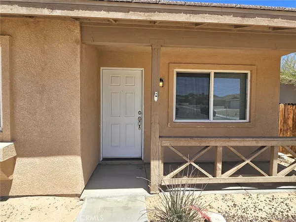 $1,900 | 73432 Friendy Lane, Twentynine Palms, CA 92277
