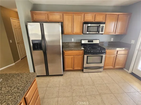 $1,900 | 73432 Friendy Lane, Twentynine Palms, CA 92277