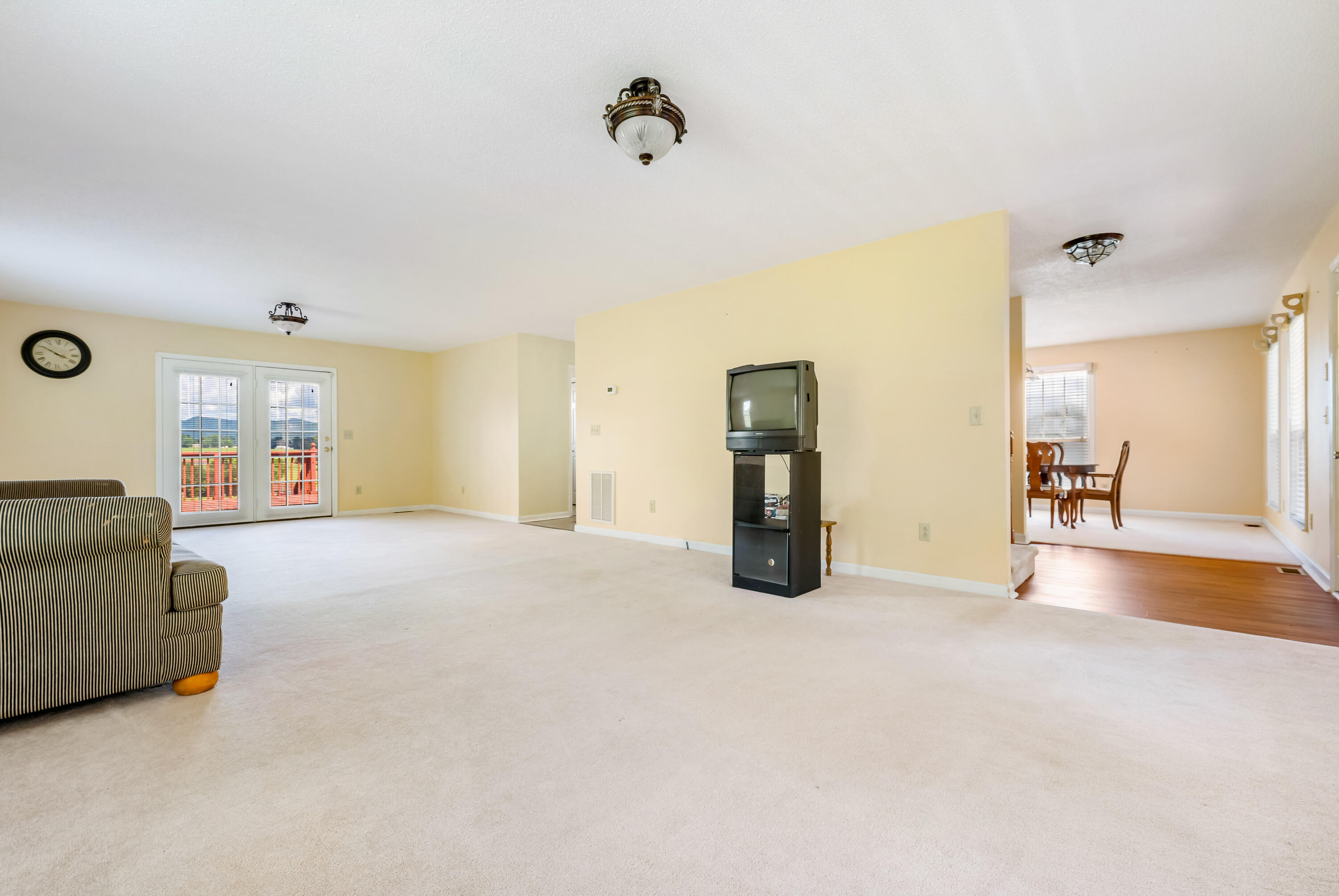 451 Ridgecrest Road Jonesborough, TN 37659 - Photo 11 of 50 451 Ridgecrest Dr (26 of 50)