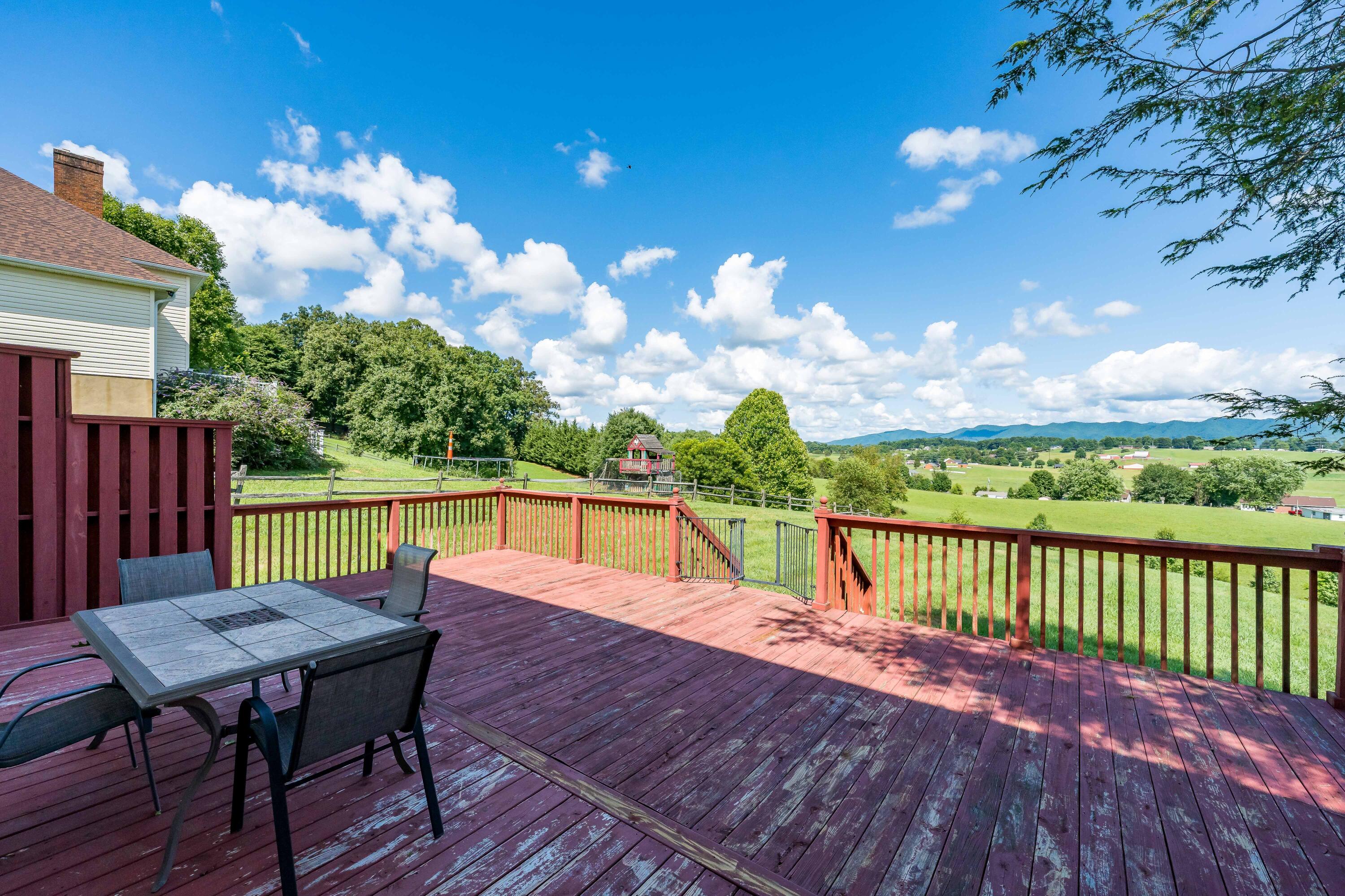 451 Ridgecrest Road Jonesborough, TN 37659 - Photo 18 of 50 451 Ridgecrest Dr (18 of 50)