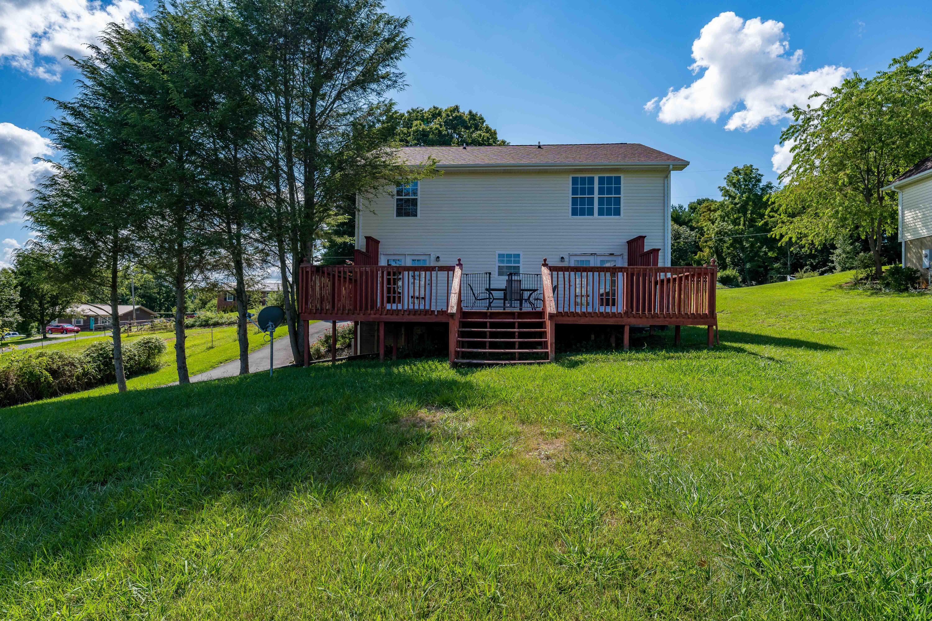 451 Ridgecrest Road Jonesborough, TN 37659 - Photo 48 of 50 451 Ridgecrest Dr (15 of 50)
