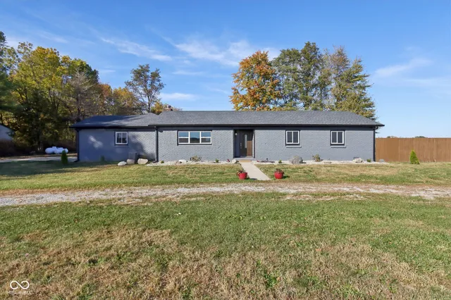 $769,900 | 732 West 700 North, Fortville, IN 46040
