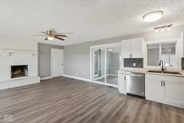 $769,900 | 732 West 700 North, Fortville, IN 46040