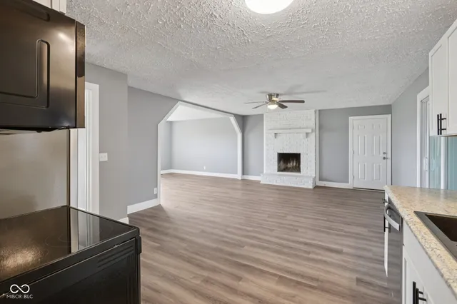 $769,900 | 732 West 700 North, Fortville, IN 46040