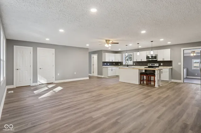 $769,900 | 732 West 700 North, Fortville, IN 46040