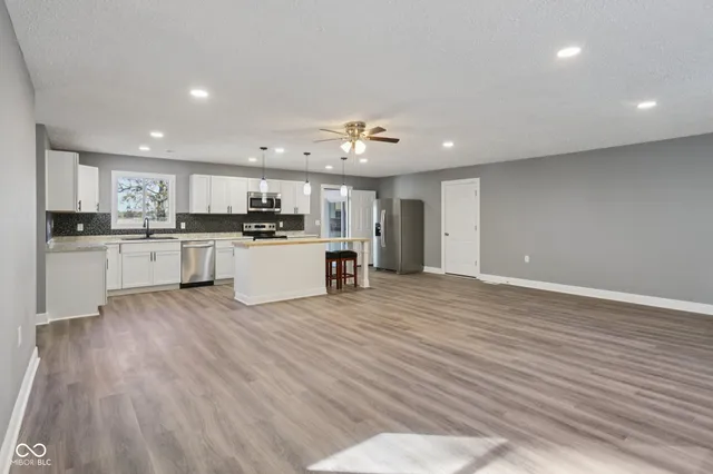 $769,900 | 732 West 700 North, Fortville, IN 46040