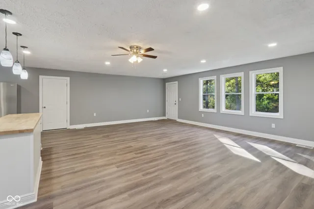 $769,900 | 732 West 700 North, Fortville, IN 46040