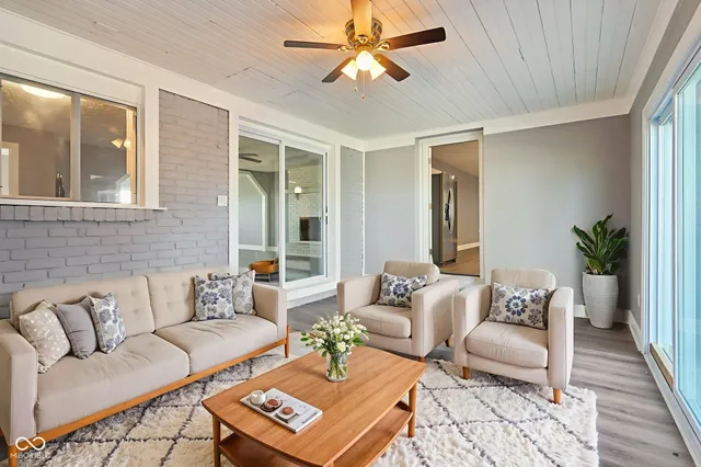 $769,900 | 732 West 700 North, Fortville, IN 46040