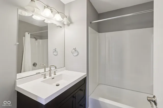 $769,900 | 732 West 700 North, Fortville, IN 46040