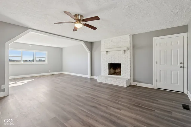 $769,900 | 732 West 700 North, Fortville, IN 46040