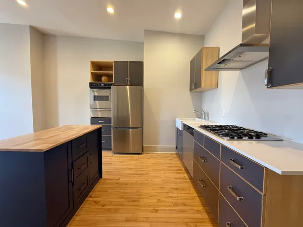 $2,590 | 225 Pine Street, Unit 3, Jersey City, NJ 07304
