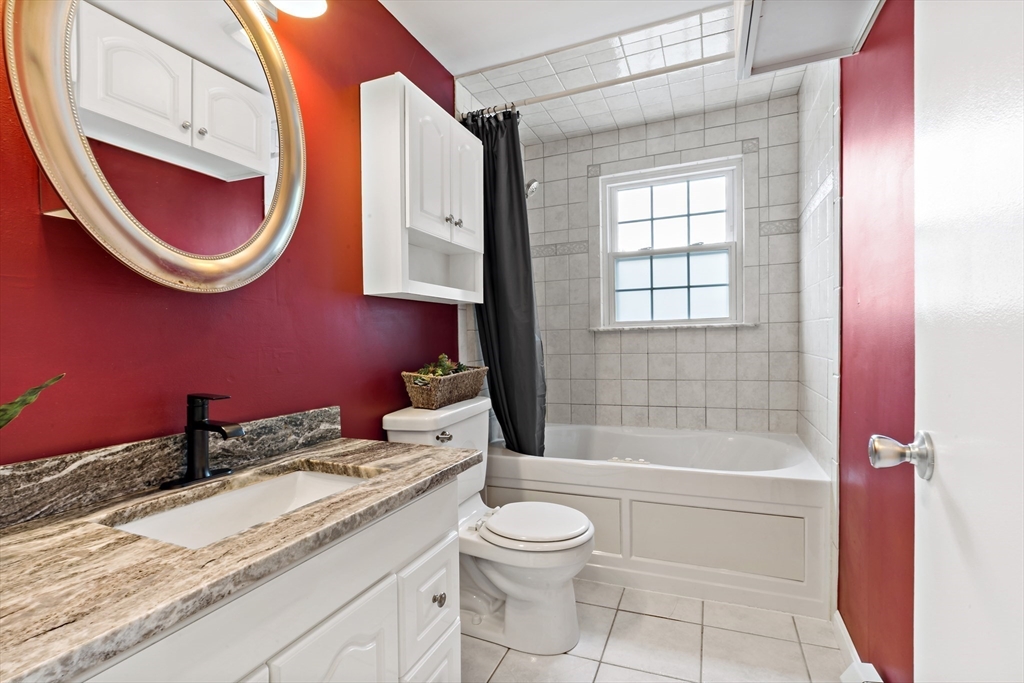 115 Sherman Road Somerset, MA 02726 - Photo 13 of 26 Gallery Image 13