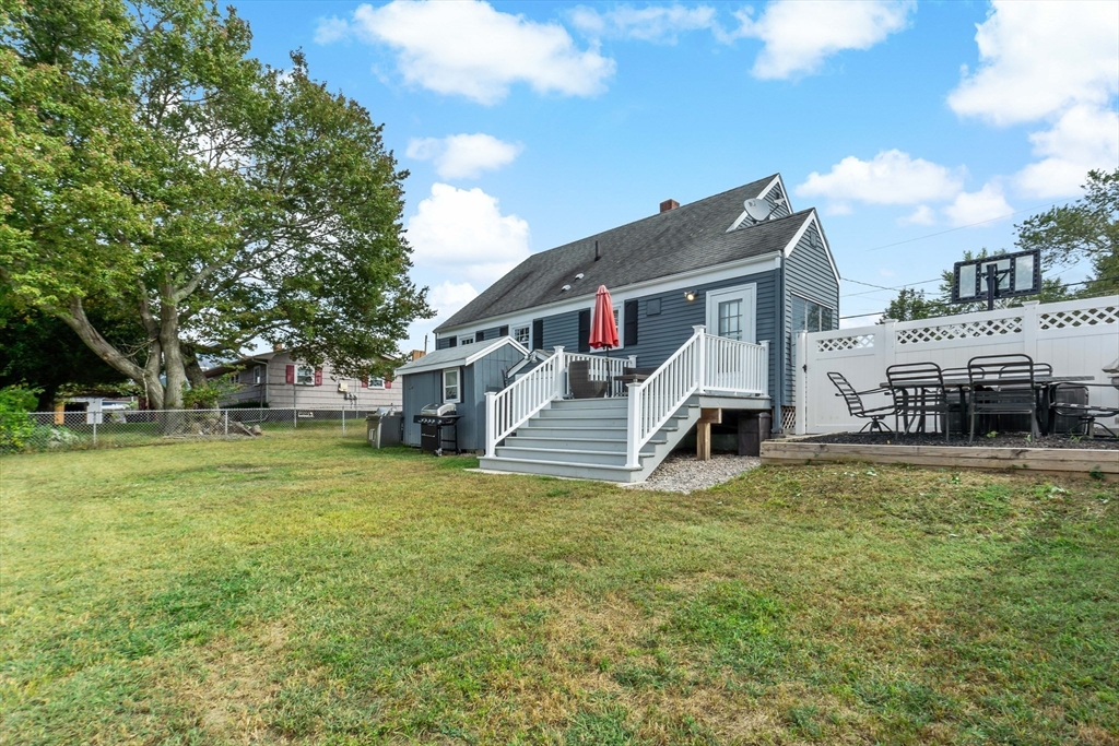 115 Sherman Road Somerset, MA 02726 - Photo 23 of 26 Gallery Image 23