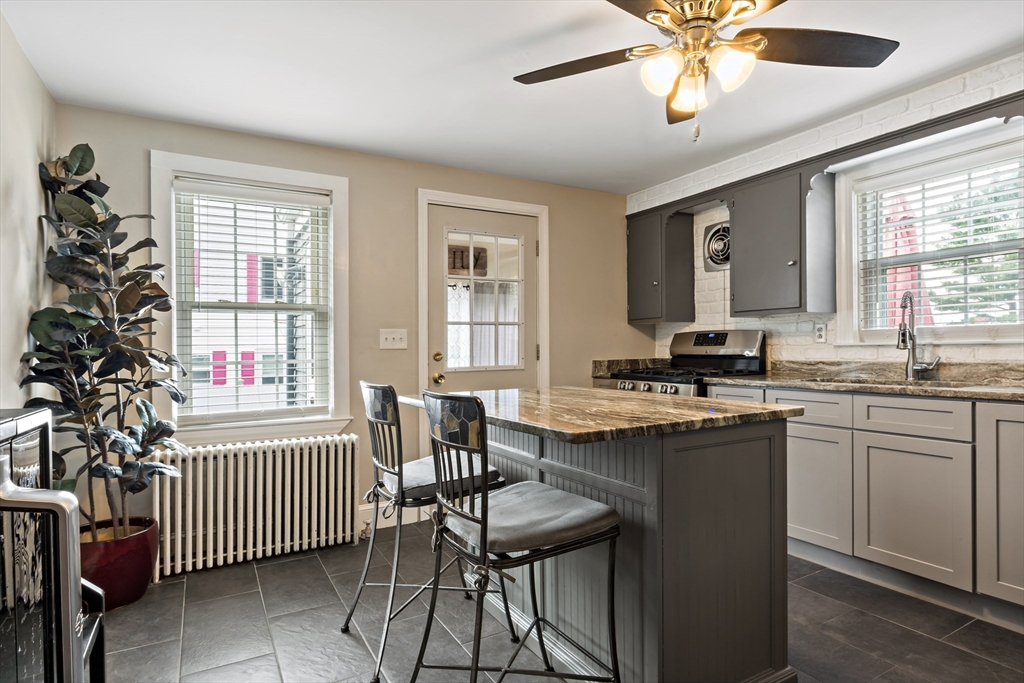 115 Sherman Road Somerset, MA 02726 - Photo 7 of 26 Gallery Image 7