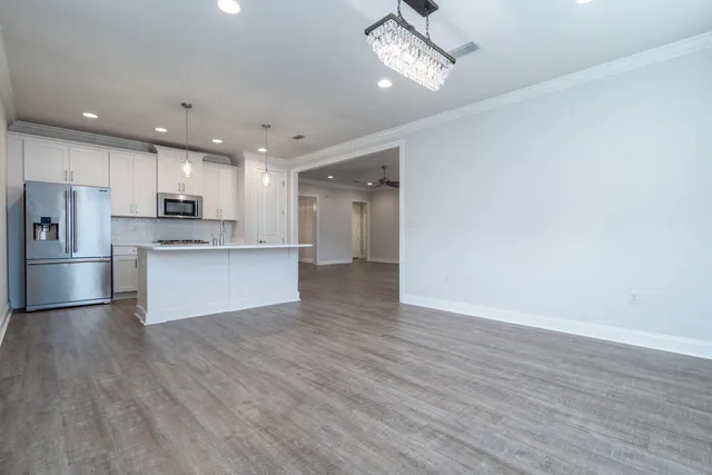 $3,300 | 718 Woods Drive, Niceville, FL 32578