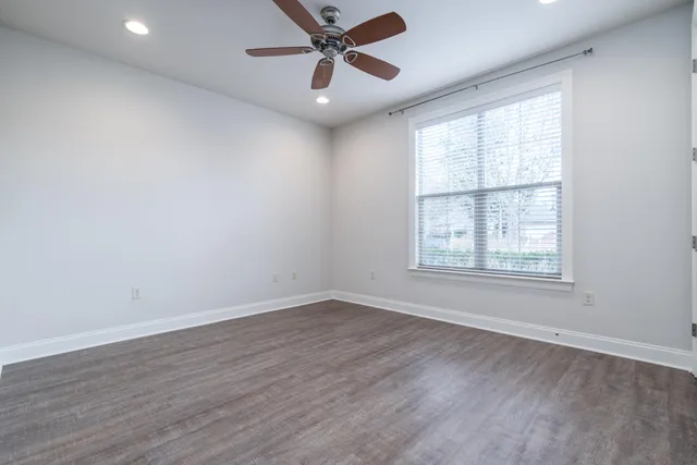 $3,300 | 718 Woods Drive, Niceville, FL 32578